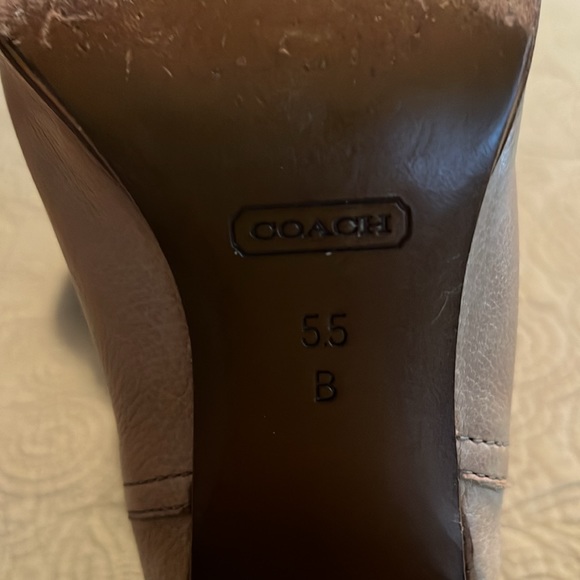Gently worn, Coach Selena boots size 5.5 - Picture 3 of 7